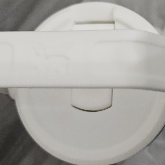 Stanley Stitch 30oz Iceflow Flip Straw Tumbler New In Box - Picture 9 of 12